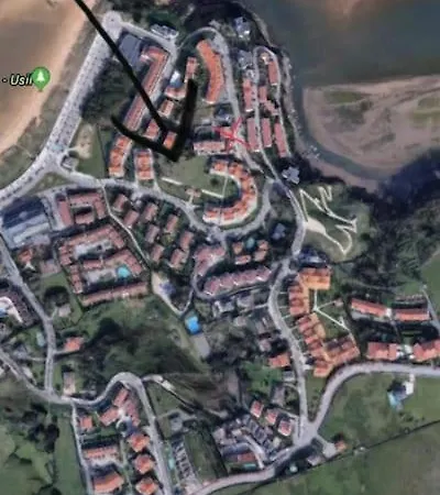 Magnifico Bajo Con Jardin Al Lado De La Playa Mogro