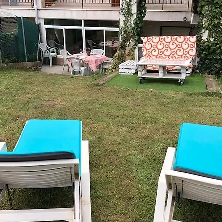 Apartment Magnifico Bajo Con Jardin Al Lado De La Playa Mogro